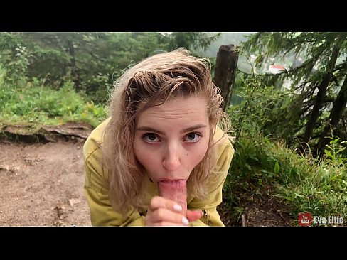 ❤️ Mädchen schluckt Sperma nach einem öffentlichen Blowjob - Eva Elfi ️❌ Fuck video bei de.myteporn.ru ☑