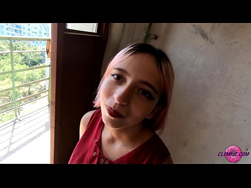 ❤️ Studentin saugt einen Fremden im Outback - Sperma auf seinem Gesicht ️❌ Fuck video bei de.myteporn.ru ☑